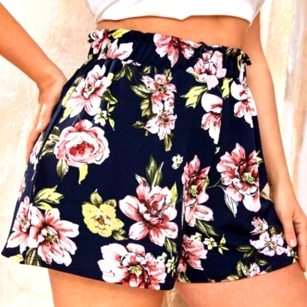 WOMENS FLORAL SHORTS 2XL